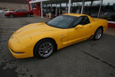 2003 Chevrolet Corvette Z06 Coupe Millenium Yellow Black